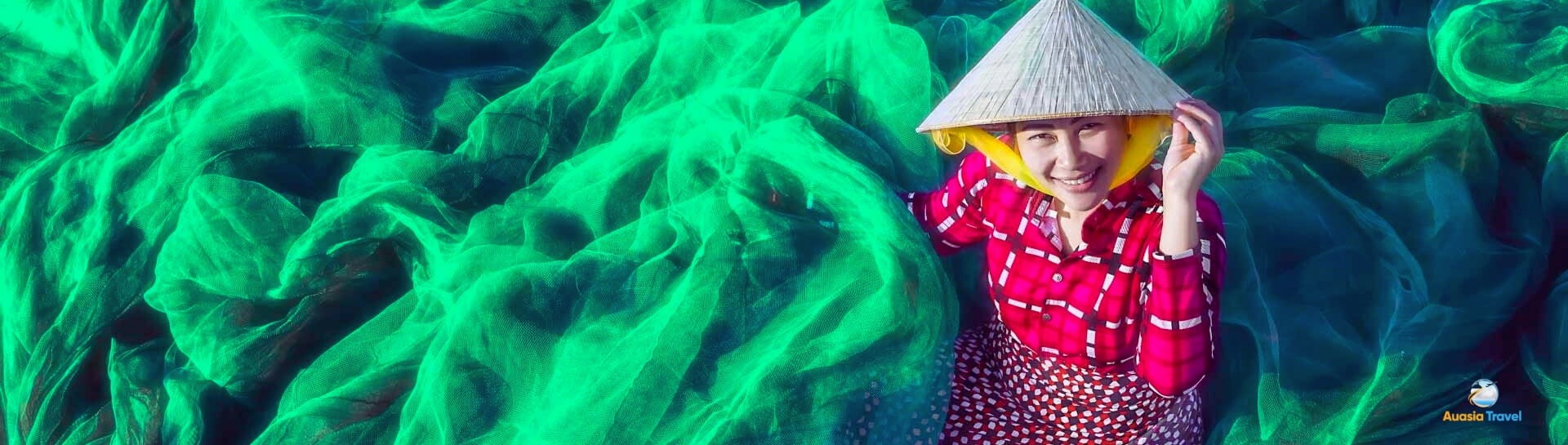 Vietnamese Woman Wearing Non La Conical Hat